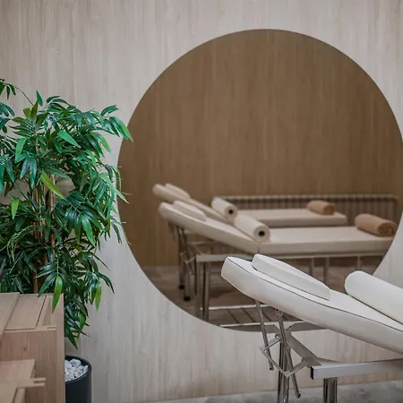 Nord Luxury In Odyssey Spa&pool-parking Mamaia