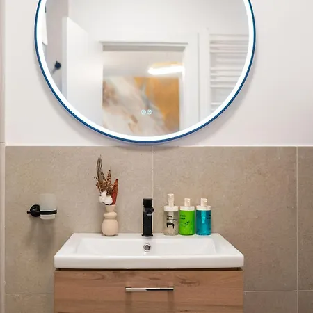 Nord Luxury In Odyssey Spa&pool-parking Apartman