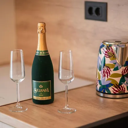 Nord Luxury In Odyssey Spa&pool-parking Apartman *